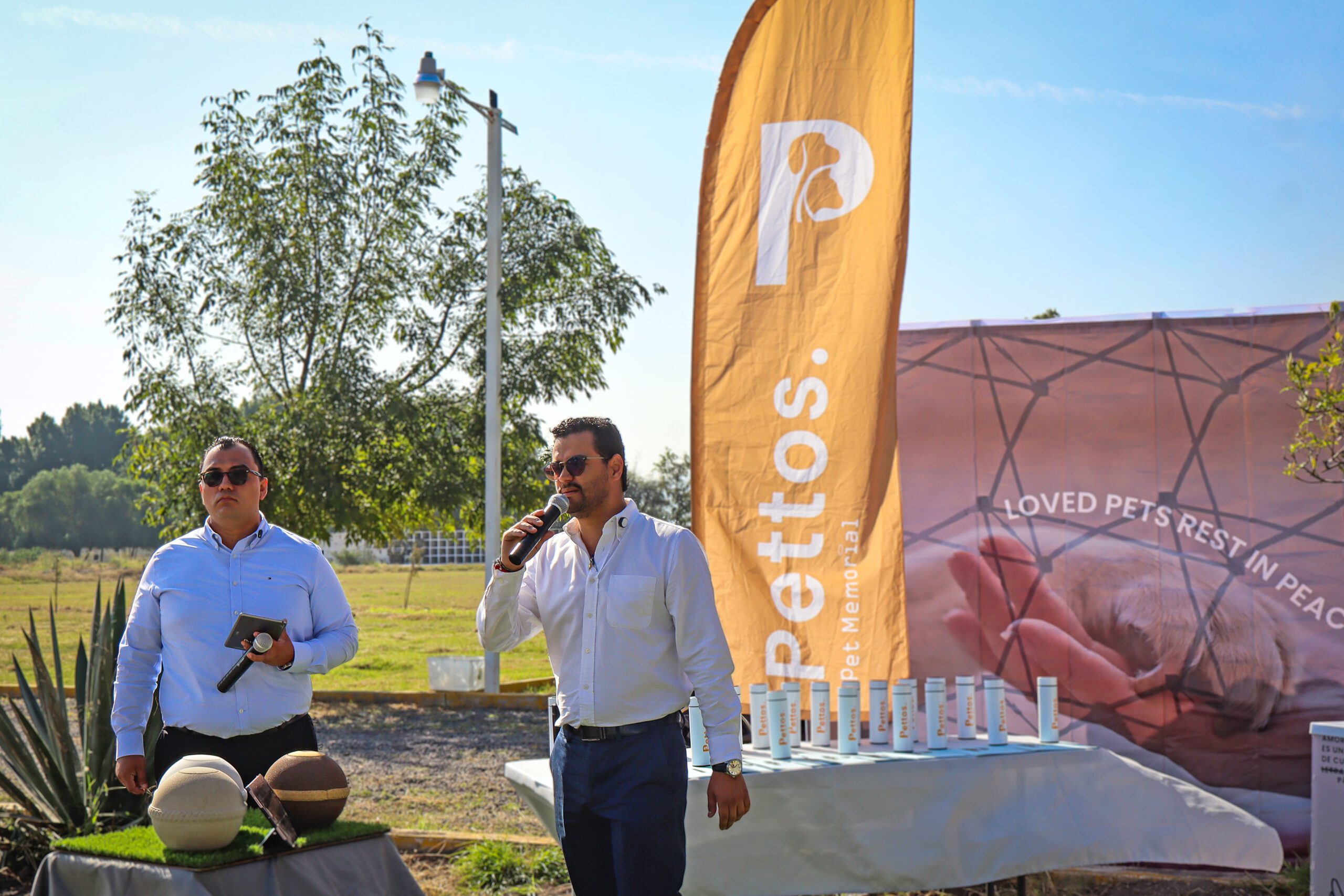 Servicios funerarios para mascotas: honrando su memoria